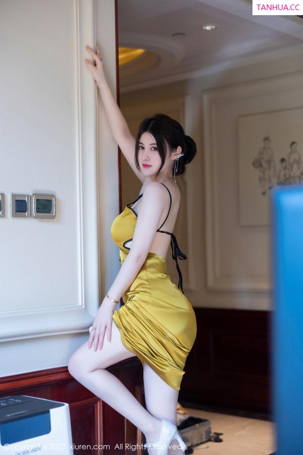 陈诗诗 诗诗 [XiuRen]高清写真图 2023.08.29 No.7302 诗诗kiki 丰腴美臀第56张图片
